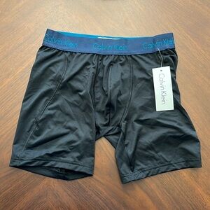 Calvin Klein boxer brief black small  NWT